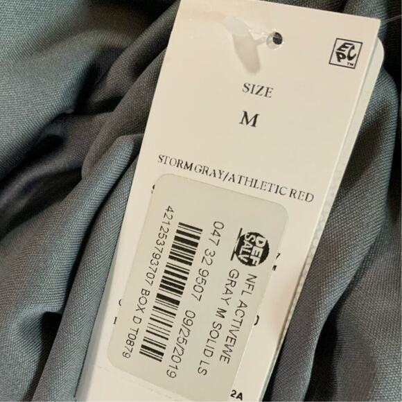 NFL Kansas City Chiefs Football Shirt Men M 1/2 Zip Mock Activewear Pullover NWT - Picture 7 of 10